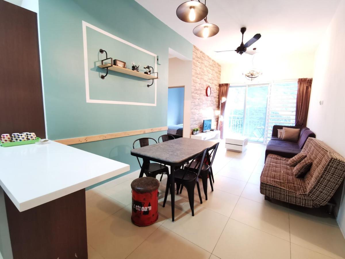 The Woodz Homestay - 3 Bedroom مرتفعات كاميرون المظهر الخارجي الصورة