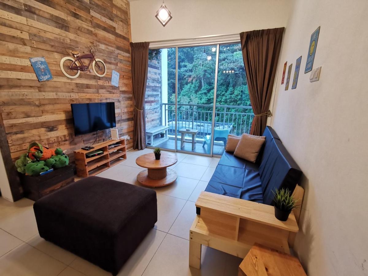 The Woodz Homestay - 3 Bedroom مرتفعات كاميرون المظهر الخارجي الصورة
