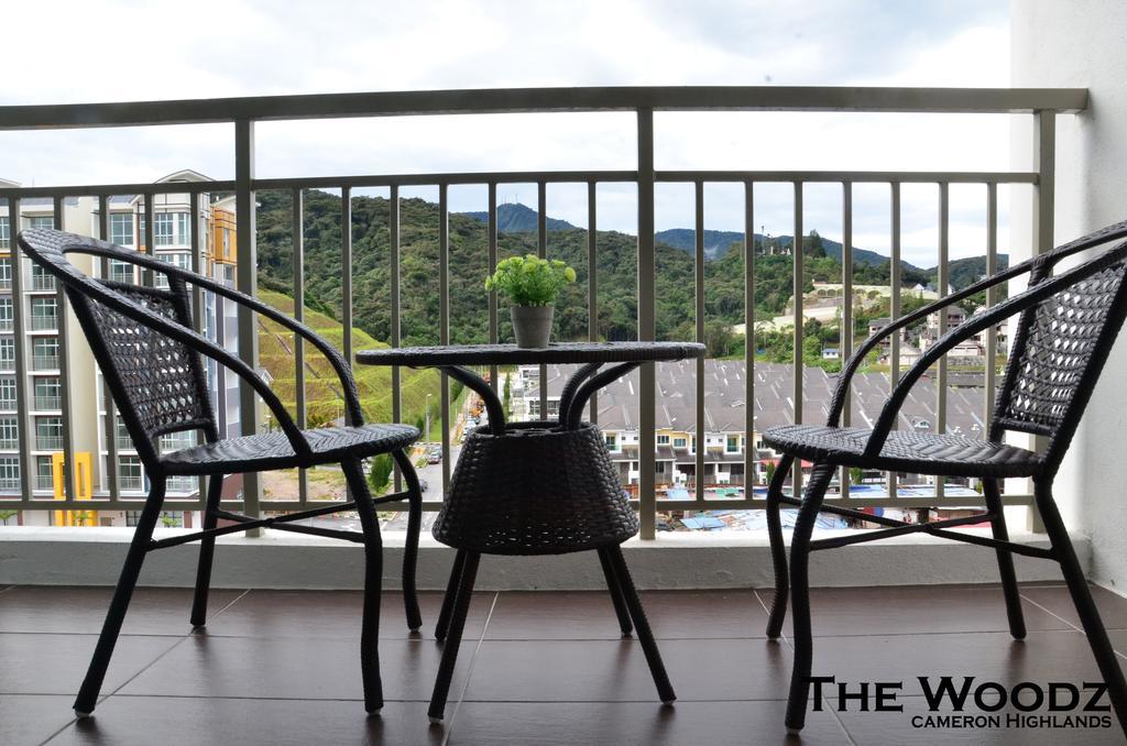 The Woodz Homestay - 3 Bedroom مرتفعات كاميرون الغرفة الصورة